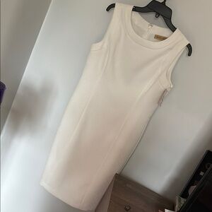 Elegant Ivory Sleeveless Dress